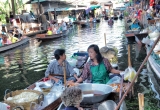 21 Floating market merchants_DSC2763